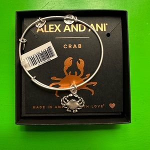 NWT Alex & Ani Crab Bracelet// Silver